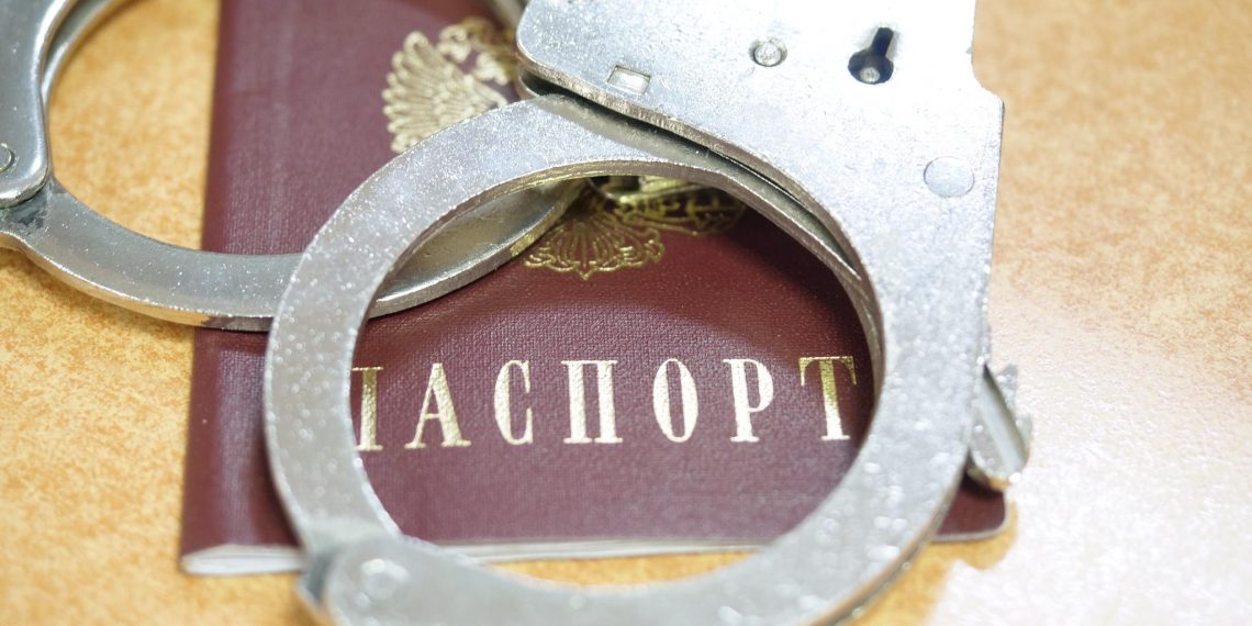 Ульяновца обманули четыре раза с помощью его же паспорта