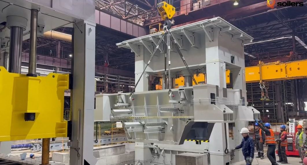 В цехе УАЗа собирают технологического гиганта для новых моделей