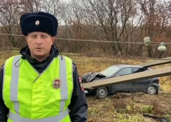 74-летний мужчина на «Калине» разбился насмерть об опору ЛЭП в Радищевском районе