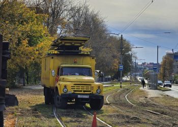 На улице Радищева начались работы по замене трамвайных путей