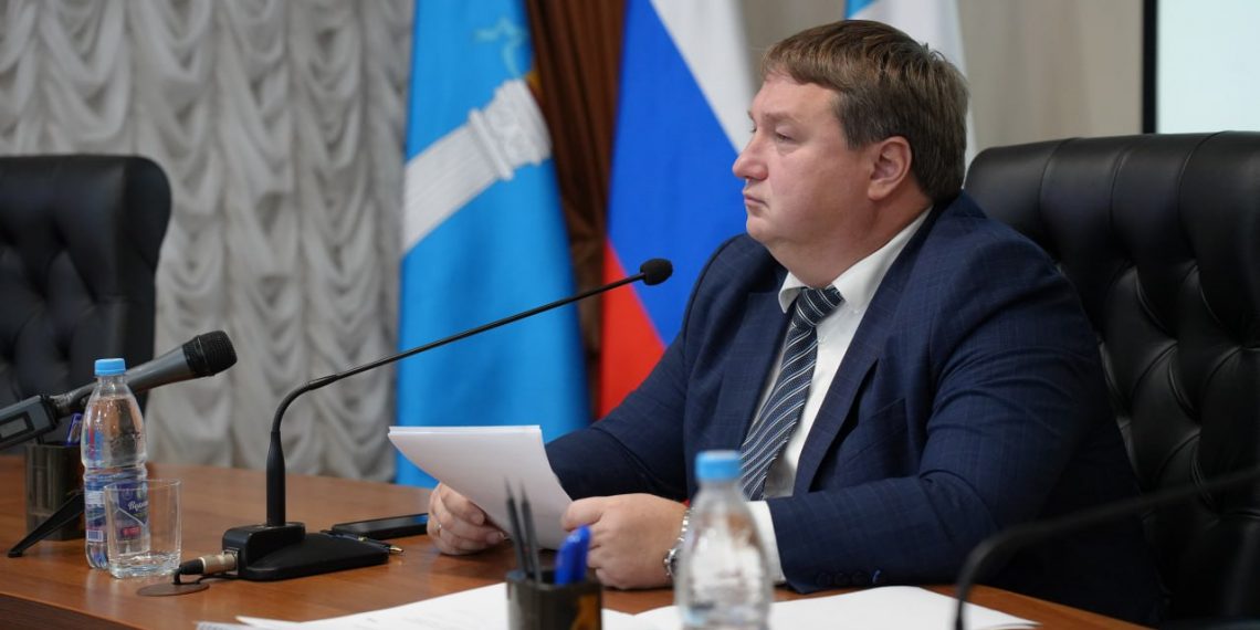 Глава Ульяновска потребовал от коммунальщиков работать «по 25 часов в сутки»