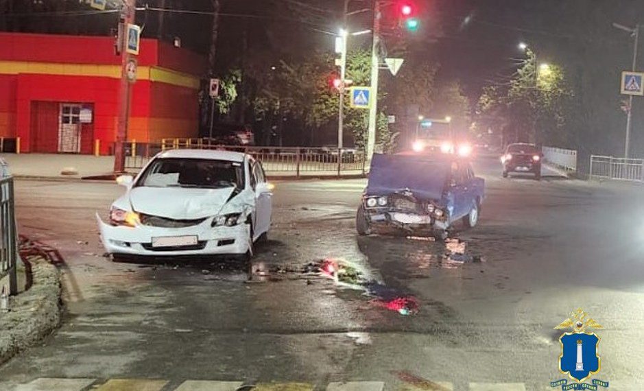 В Ульяновске пенсионер на «шестёрке» спровоцировал ДТП и попал на больничную койку