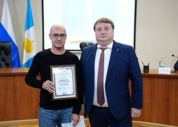 Мэр Ульяновска наградил шестерых многодетных отцов