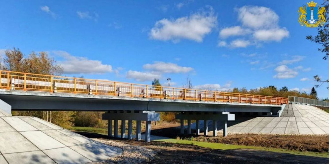В селе Озёрки открыли движение по обновленному мосту