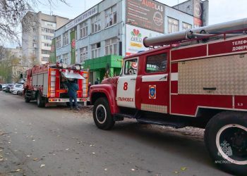На улице Робеспьера в Ульяновске горел фитнес-клуб