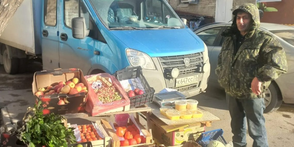 Ульяновские чиновники разогнали нелегальных торговцев на проспекте Нариманова