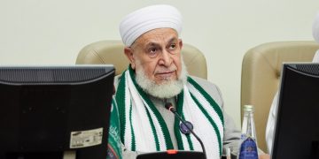 Потомок Пророка Мухаммада в 42-м поколении встретился с ульяновскими студентами