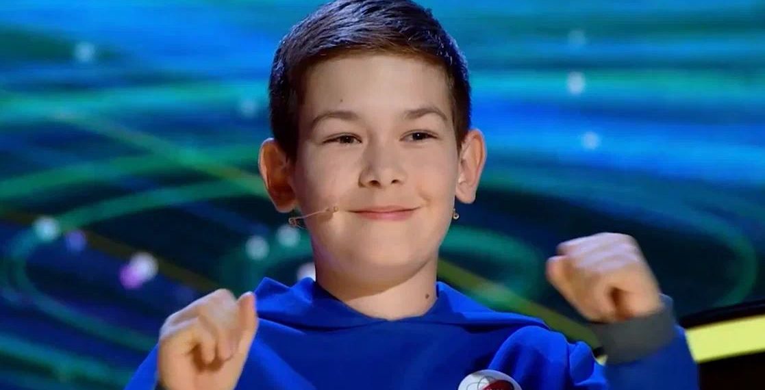 Тина Канделаки протестирует ум ульяновского школьника на телеканале «Пятница!»