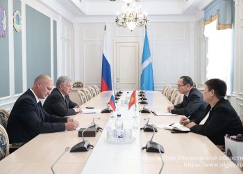 О чём ульяновский губернатор говорил с генконсулом Киргизии