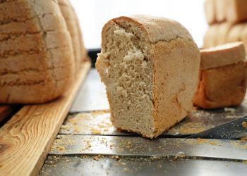 Хлебное место: сидельцы новоульяновской колонии освоили профессию пекаря