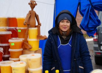 Последняя ярмарка сезона собрала десятки ульяновских фермеров и ремесленников