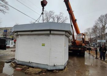 На муниципальных землях Ульяновска убрали более 20 самовольных построек