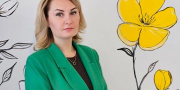 Омбудсмен Иванова навестила в больнице отравившихся детей из ульяновской гимназии