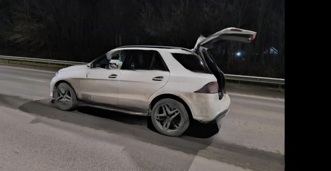 Mercedes насмерть сбил мужчину под Ульяновском вечером 14 ноября