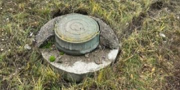 Мэр Ульяновска поручил срочно проверить люки колодцев перед зимними снегопадами