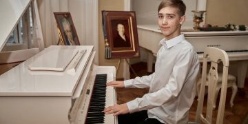 Ульяновский пианист Макар Павленко одержал победу во Всероссийском конкурсе