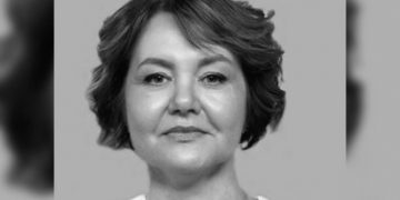 В Ульяновске простились с доцентом УлГУ и врачом Ларисой Ильмухиной