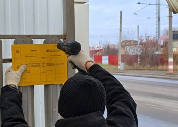 В Засвияжском районе Ульяновска обновляют расписания на автобусных остановках