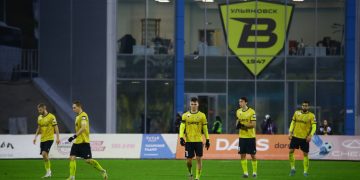 Ульяновская футбольная «Волга» ушла на каникулы без забитых мячей