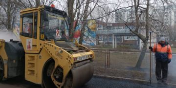 Четыре двора и общественные пространства: в Ульяновске продолжаются работы по благоустройству