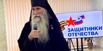 Монах Киприан поддержал семьи защитников Отечества в Ульяновске