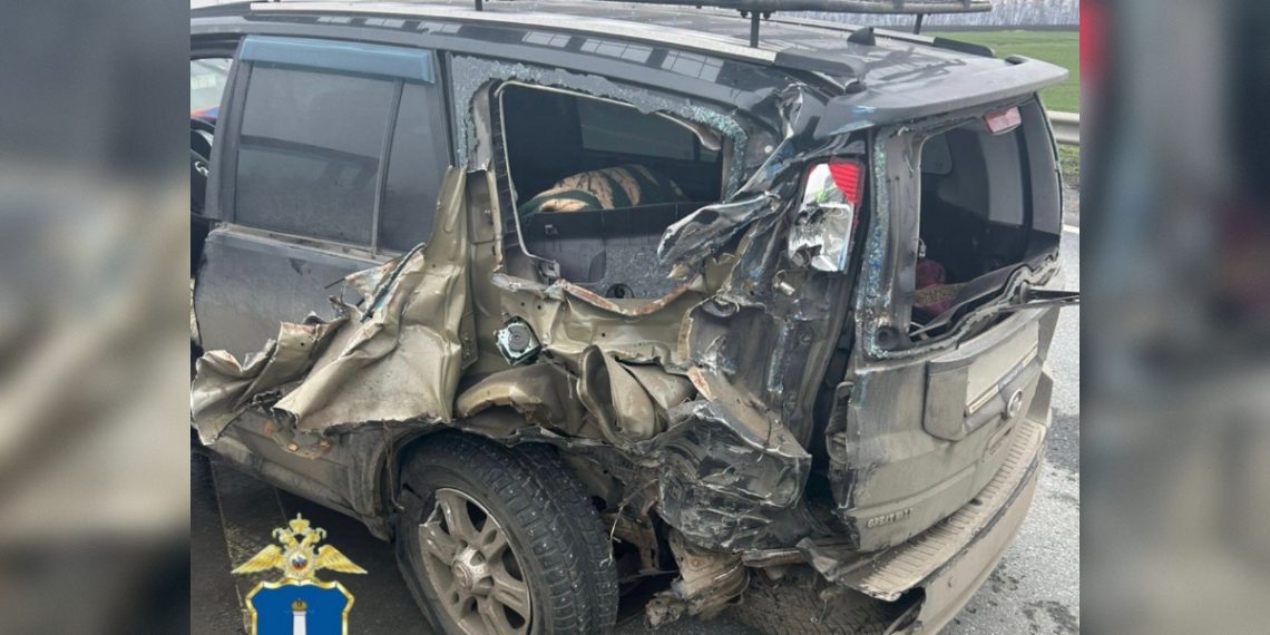 КамАЗ протаранил стоящий Great Wall на трассе «Цивильск — Ульяновск»