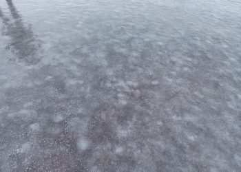 Ульяновцев предупреждают о гололедице в ночь на 2 и 3 ноября