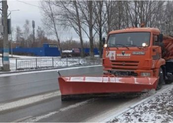 В Ульяновске за сутки на борьбу с гололёдом израсходовали 175 тонн пескосоляной смеси