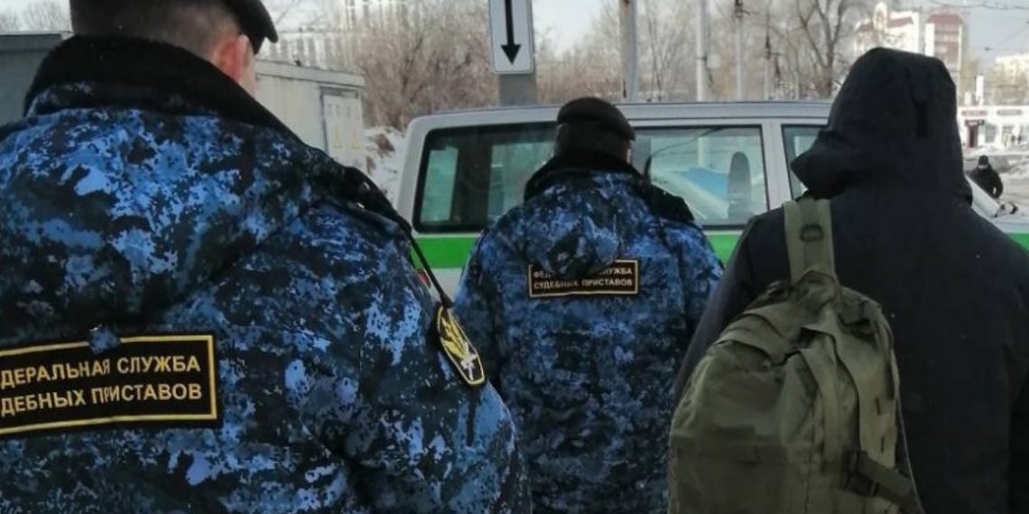 Ульяновские приставы выдворили 21 нелегального мигранта в ноябре