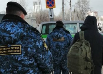 Ульяновские приставы выдворили 21 нелегального мигранта в ноябре