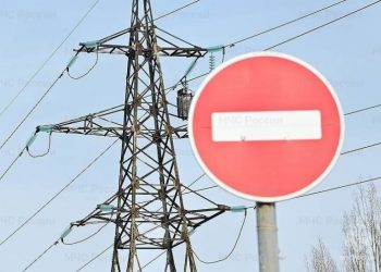 29 отключений за сутки: как энергетики Ульяновской области справляются с последствиями непогоды