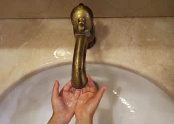 В Дальнем Засвияжье отключили воду на нескольких улицах