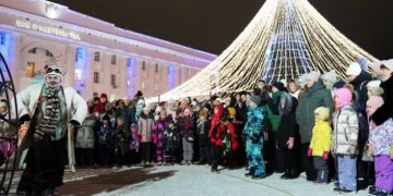 Ульяновцев приглашают на открытие главной городской новогодней ёлки 27 декабря