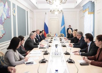 Главы Ульяновской и Тульской областей договорились о развитии промышленной кооперации