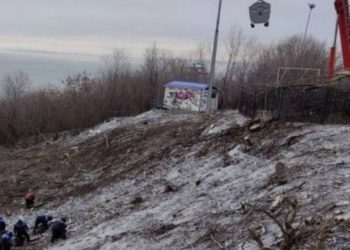 В Ульяновске к уборке склона в парке «Дружбы народов» привлекут спасателей и студентов