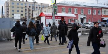 9 новых светофоров появились на оживлённых перекрёстках Ульяновска