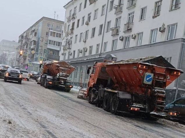 Русских распорядился перевести все штабы на круглосуточный режим из-за метели
