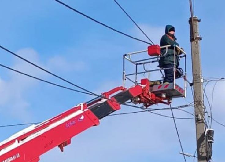 От подстанций до упавшей ёлки: мэр Болдакин держит на контроле ситуацию в Ульяновске
