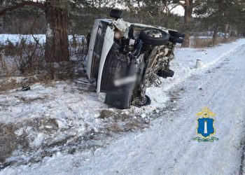 На трассе под Ульяновском перевернулась маршрутка с пассажирами