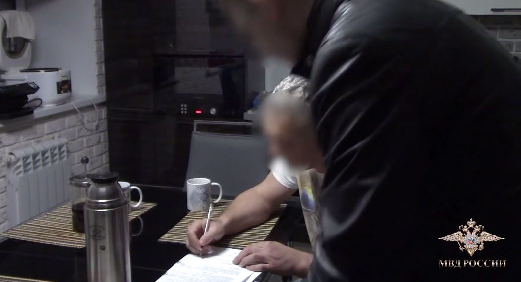 Преступное сообщество «теневых банкиров» раскрыто в Ульяновской области