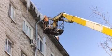 Мэр предупредил ульяновские управляйки об ответственности за зимнюю уборку