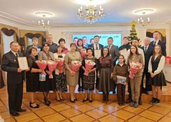 Более 500 лет у станка: в Ульяновской области чествовали трудовые династии и мастеров