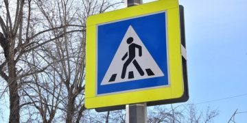 За год в Ульяновске появились 320 новых дорожных знаков и 9 «лежачих полицейских»