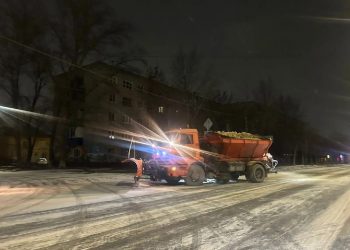 В Ульяновске с первым снегом оперативно вывели всю уборочную технику
