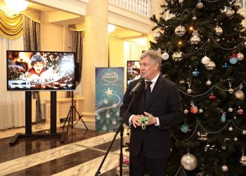 В Ульяновской области стартовала акция «Ёлка желаний»