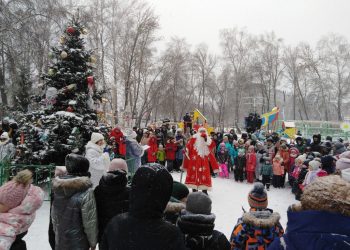 Куда сходить на открытие новогодних ёлок в Ульяновске