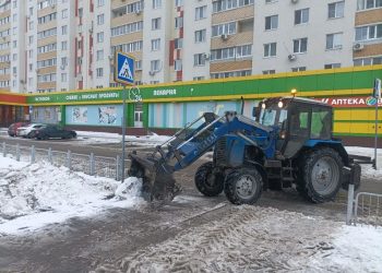 270 тонн песка за сутки высыпали на дороги Ульяновска