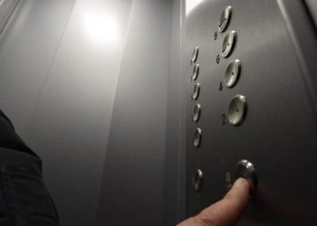 109 старых лифтов заменят в Ульяновской области в 2026 году