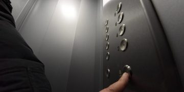 109 старых лифтов заменят в Ульяновской области в 2026 году