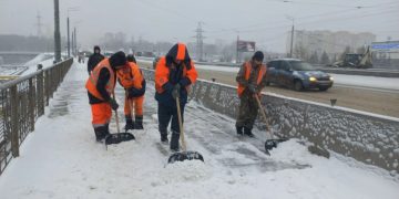 В Ульяновске усиливают уборку в ожидании продолжения снегопада